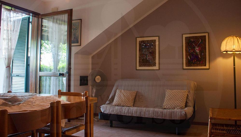 Residence Marco Polo Eraclea Mare Eksteriør billede